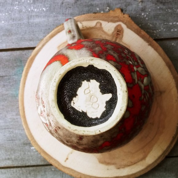 Salt Glazed Pitcher Unknown Artist Gorgeous! - Picture 9 of 9